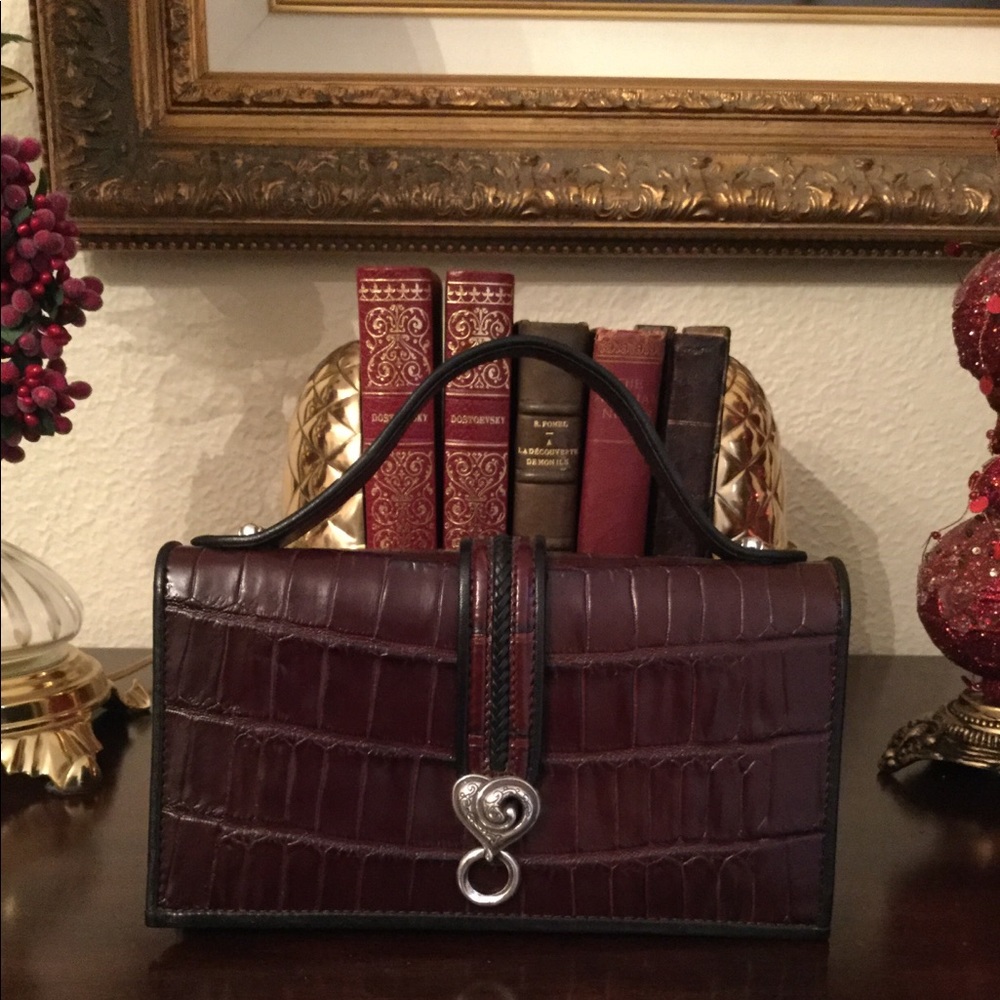 New Brighton Crossbody Purse
